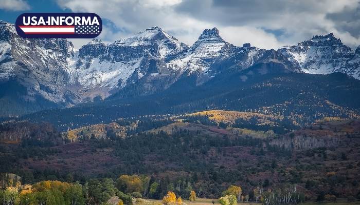 Visita-las-Montañas-Rocosas-Colorado-hermoso-lugar-turístico-que-debes-conocer-en-los-estados-unidos